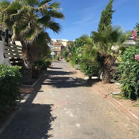 Cap Locations Naturisme Agde Bagian luar foto