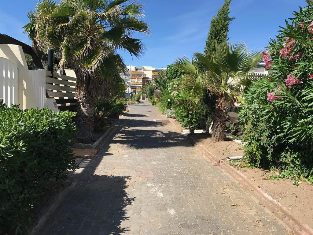 Cap Locations Naturisme Agde Bagian luar foto